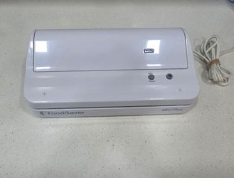 FoodSaver Mini Plus Vacuum Sealer
