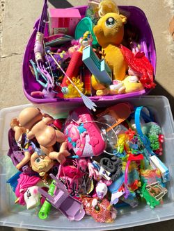 Lot of toys 40 for all