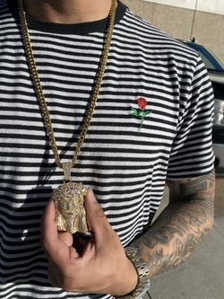 Iced Out Jesus Pendant Solid Back With Cuban Link Chain