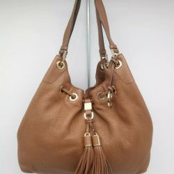 Michael Kors MK Designer Camden Tan Pebble Leather Large Drawstring Hobo Handbag Purse Handbag