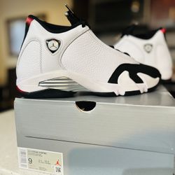 Jordan 14 Black Toe Size 1 $220