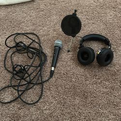 Recording/ Podcast Equipment 