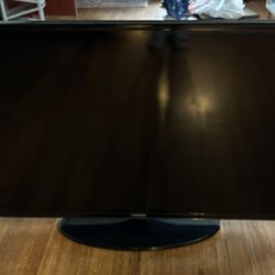 Samsung UN46EH5300 46-Inch 1080p 60Hz LED HDTV (2012 Model)