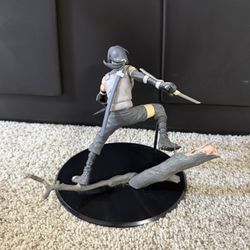 Itachi Statue Anime