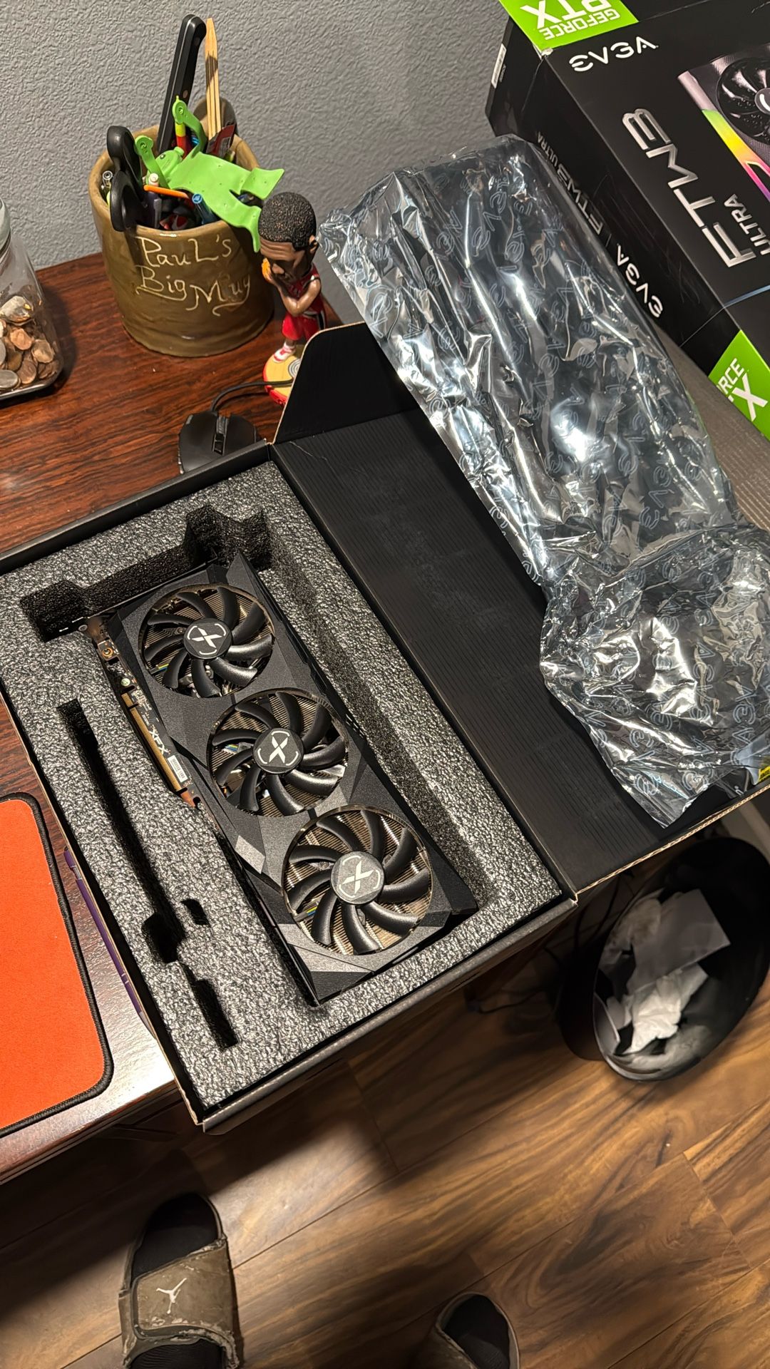 XFX Speedster SWFT309 Radeon RX 6700XT CORE 12G D6 HDMI 3XDP