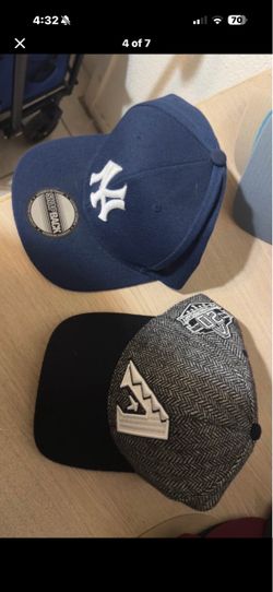 Snapbacks