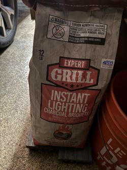 Outdoor 17.5” BBQ & Briquettes
