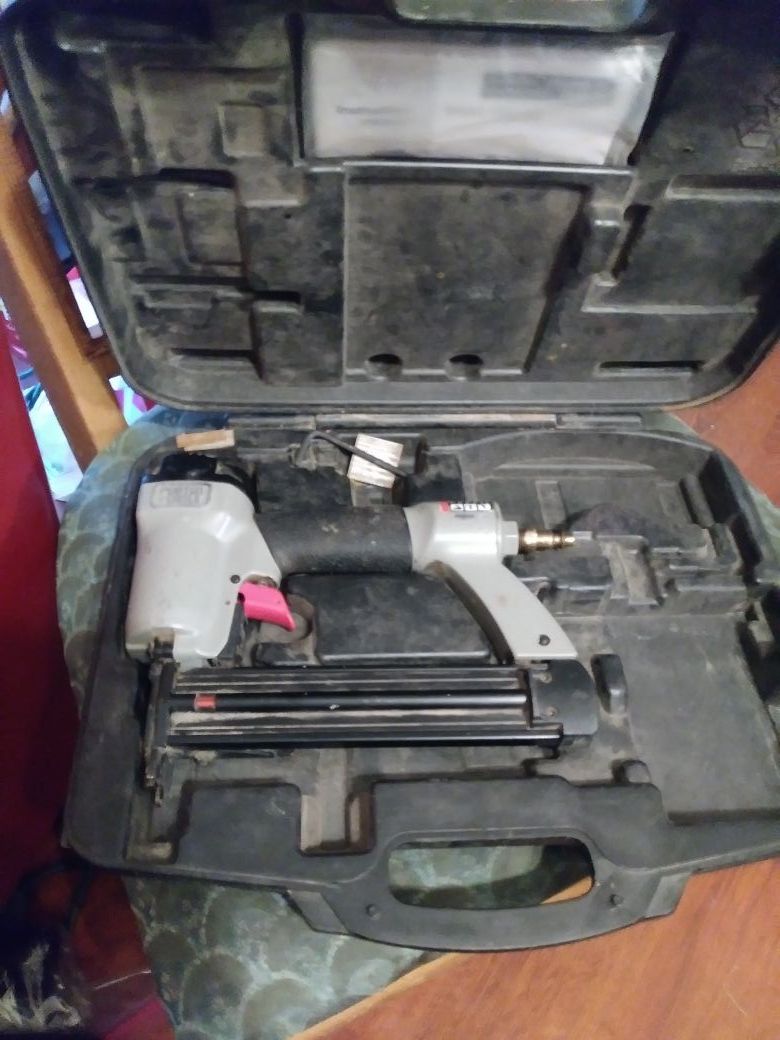 Porter Cable Brad Nailer