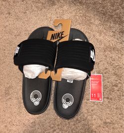 Brand New! Nike Offcourt Adjust Slide Size 11