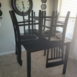 Kitchen table With Chairs