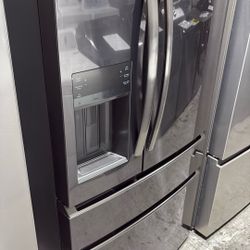 Frigidaire French Door Refrigerator 
