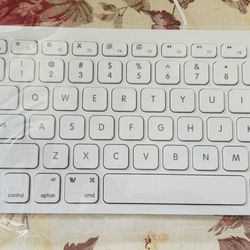 Small keyboards and mouse new