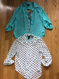 Jr. Sheer Blouses Lot sizes Small
