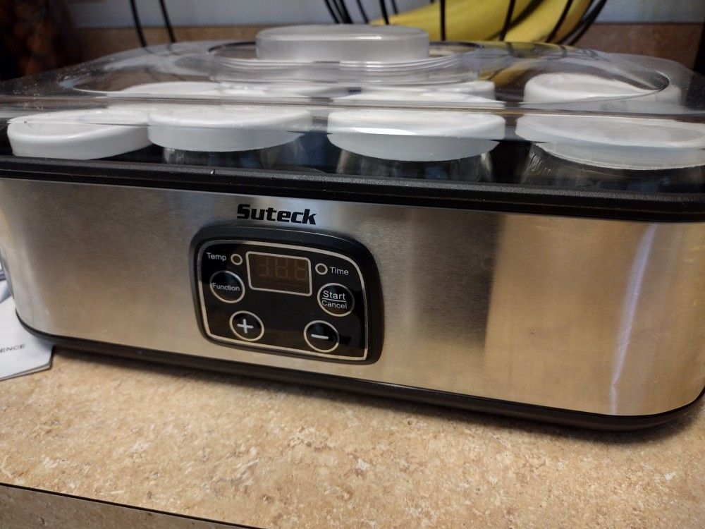 "Brand New & Unused" Suteck (Fully Digital) Yogurt Maker