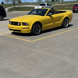 2005 Ford Mustang