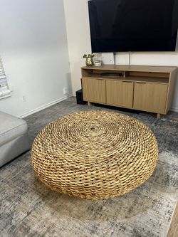 Bali & Parí handwoven coffee table