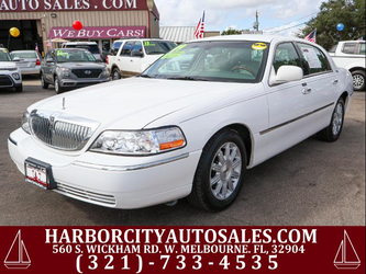2009 Lincoln Town Car