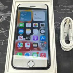 Apple iPhone 7 (A1660) – 32GB – Black UNLOCKED