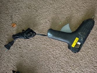 Glue gun