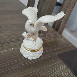 Lenox Treasures Limited Edition First Issue "Wings Of Freedom" Treasure Box