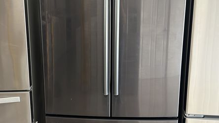 Samsung Fridge 3 Door With Ice Maker 
