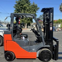 2019 TOYOTA PROPANE FORKLIFT 