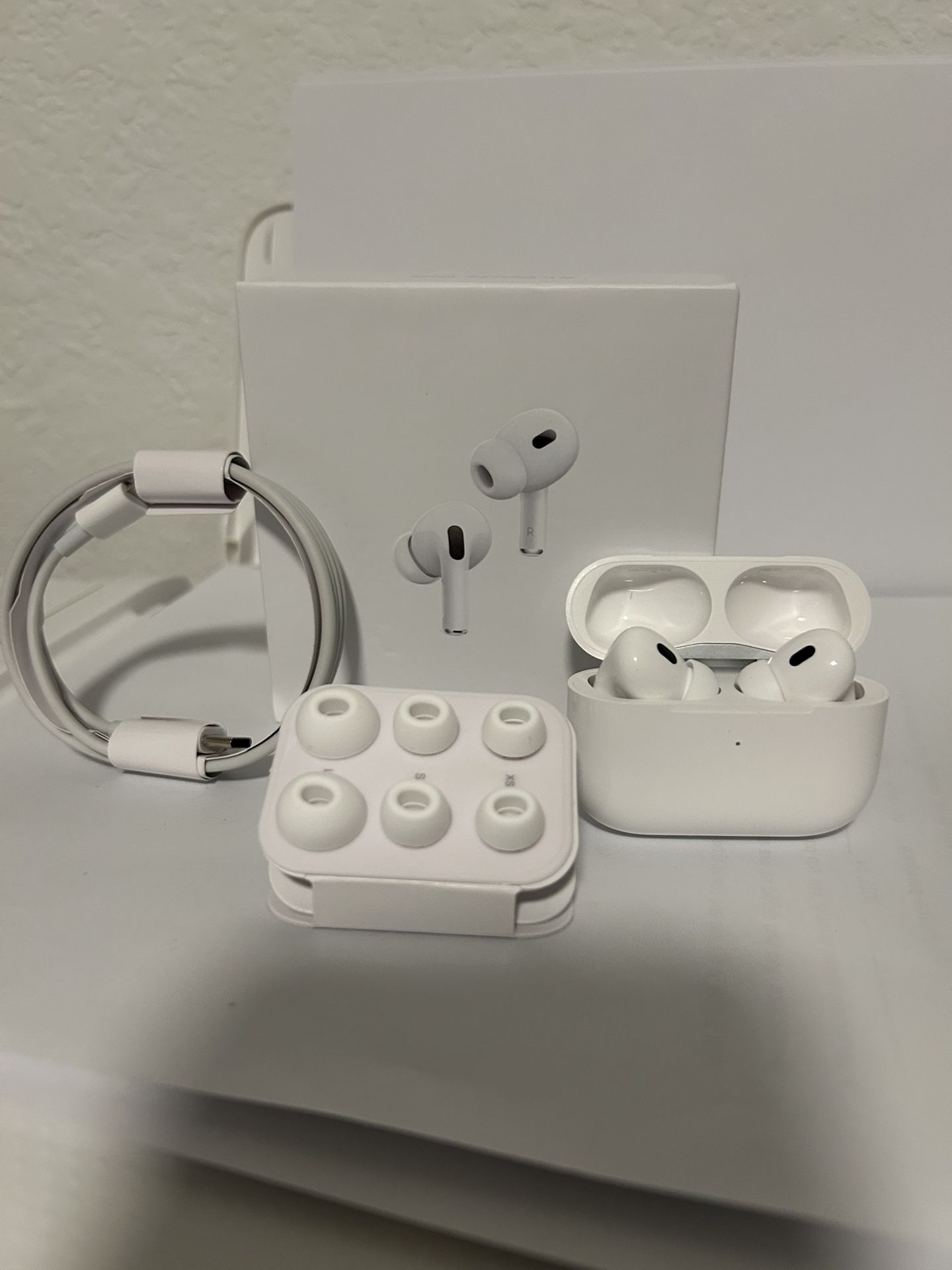 *Send Best Offer* Airpods Pro 2nd Generation