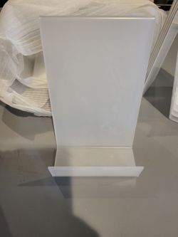 📚 NEW Lot of 10 White Acrylic Book Display Stands – 6" x 4" Shelf Easels