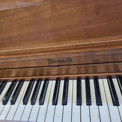 FREE Howard/Baldwin upright piano