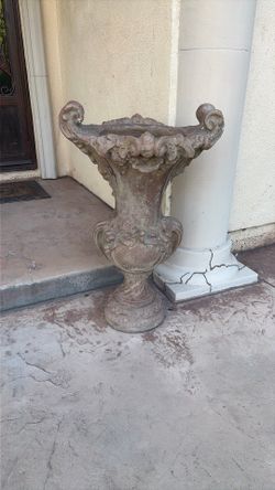 2 Beautiful Tall Pots