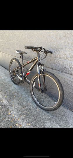 HIGH QUALITY : TREK : MOUNTAIN BIKE : SMALL