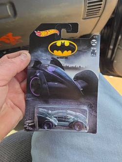 Batmobile hot wheels
