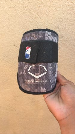 Evo Shiled elbow guard