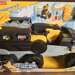 Fisher price Imaginext DC Superfriends Transforming Bat-Tank