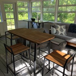 Acadia Wood Table & Chairs With Sunbrella Cushions