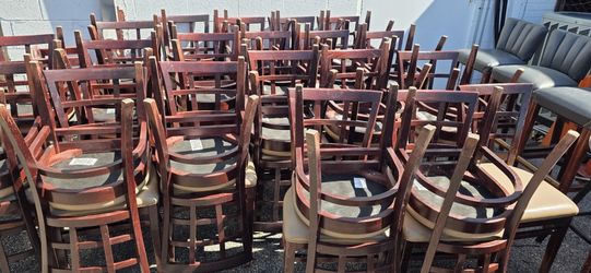 40 REDWOOD LADDER BACK RESTAURANT/EVENT CHAIRS