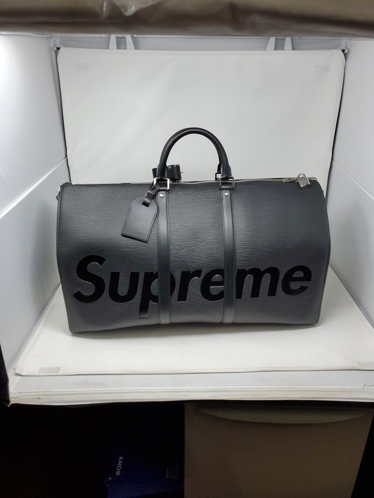 DUFFLE BAG