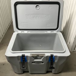 55 Gallon Lifetime Cooler