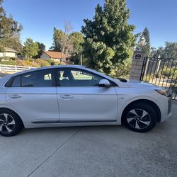 2018 Hyundai Ioniq Hybrid For Sale By Owner