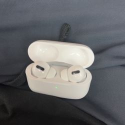 Airpods Pro used