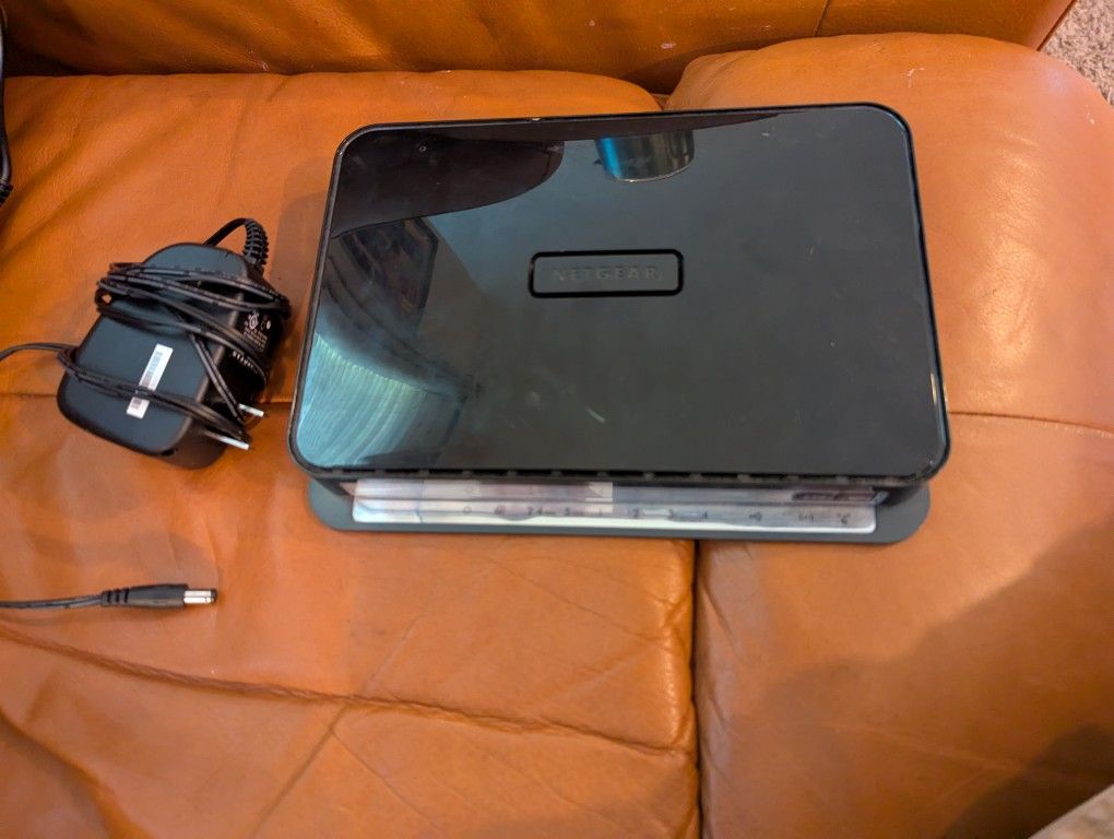 Netgear Router N750