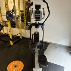 NordicTrack C7.5 Zero Impact Elliptical