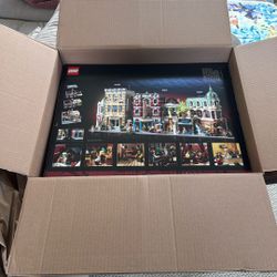 Brand New Lego Icons Jazz Club Modular (RETIRED SET)