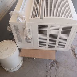 AC air conditioner window