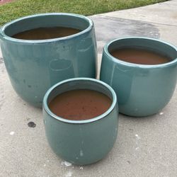 Ceramic Planters-Garden Pots ($85 set of 3)