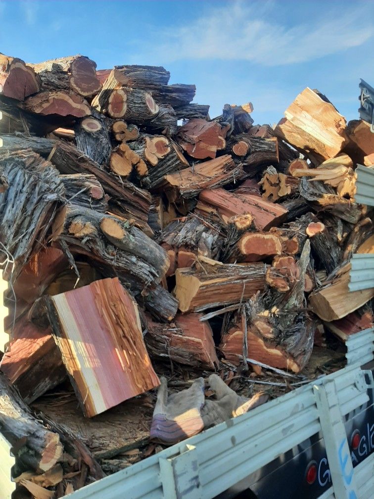 Cedar Firewood For Sale. Near The Outlet Mall for Sale in Canutillo, TX