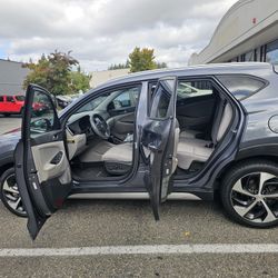 Hyundai Tucson 2017(157600 Miles)