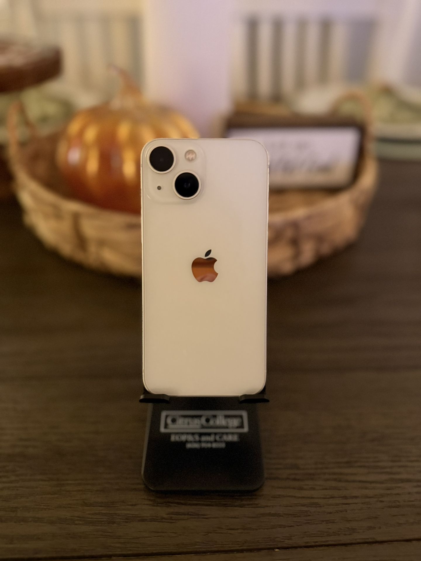 📱 iPhone 13 Mini – 128GB (White) – Factory Unlocked – Good Condition