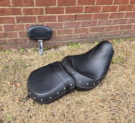 2018 INDIAN CHIEF CLASSIC MAIN SEAT, PASSENGER SEAT, & BACKREST