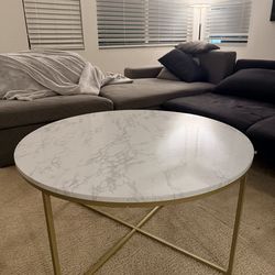 Round Living Room Table